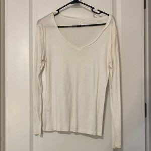 Ann Taylor Fitted White Long Sleeve Blouse